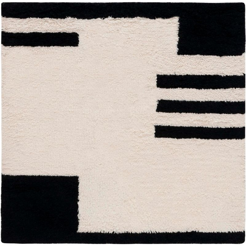 Casablanca CSB704 Hand Woven Indoor Area Rug - Black/Ivory - 6'x6' - Safavieh
