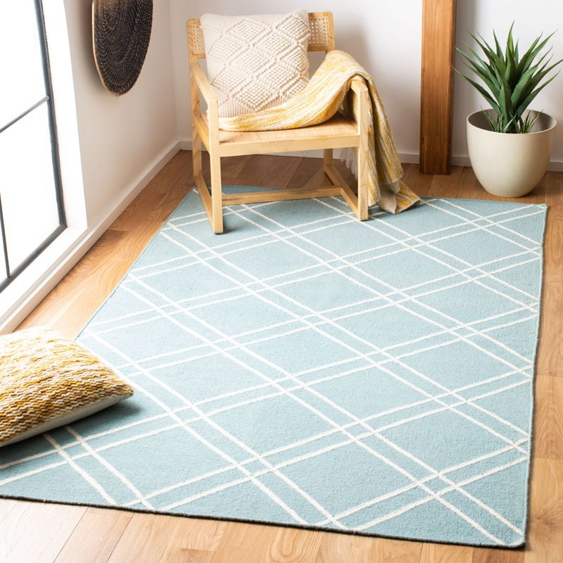 Dhurries DHU638 Hand Woven Area Rug - Light Blue/Ivory - 8'x10' - Safavieh.