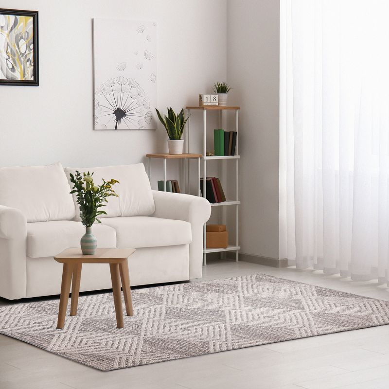 Liora Manne Dunes Modern Diamond Indoor/Outdoor Rug Silver 5'3" x 7'3"