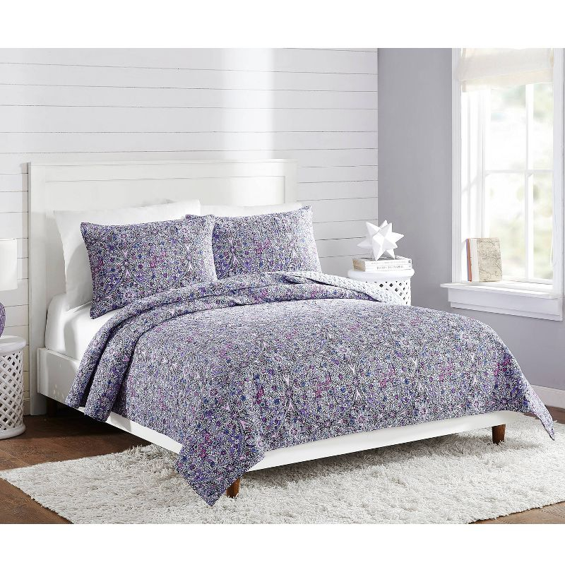 Vera Bradley Full/Queen Kaleidoscope Reversible Quilt Purple: Botanical Pattern, 100% Cotton, Year-Round Comfort