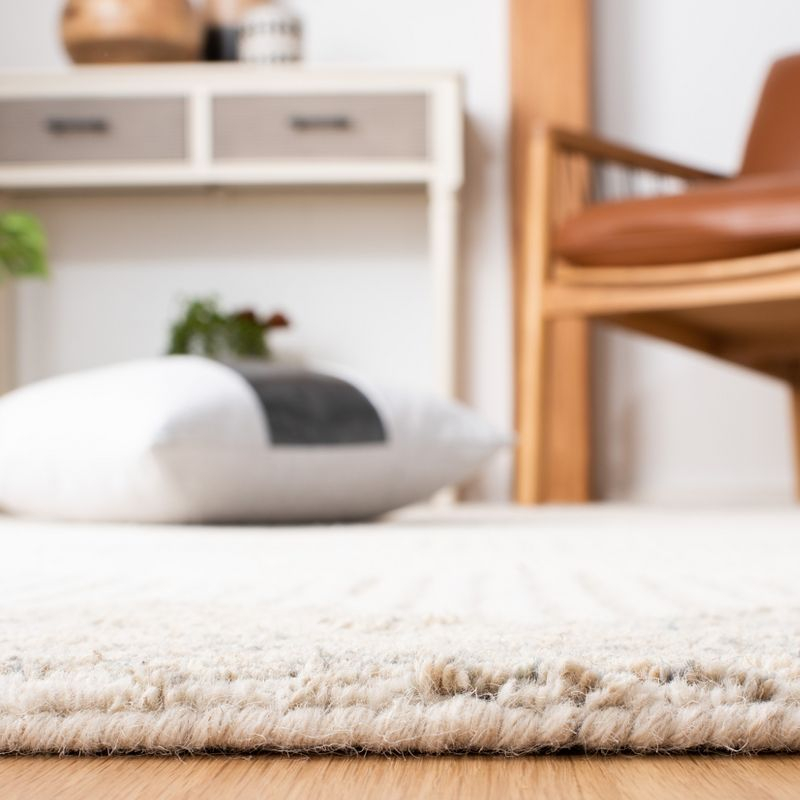 Metro MET401 Hand Tufted Runner Rug - Beige/Ivory - 2'3"x9' - Safavieh.