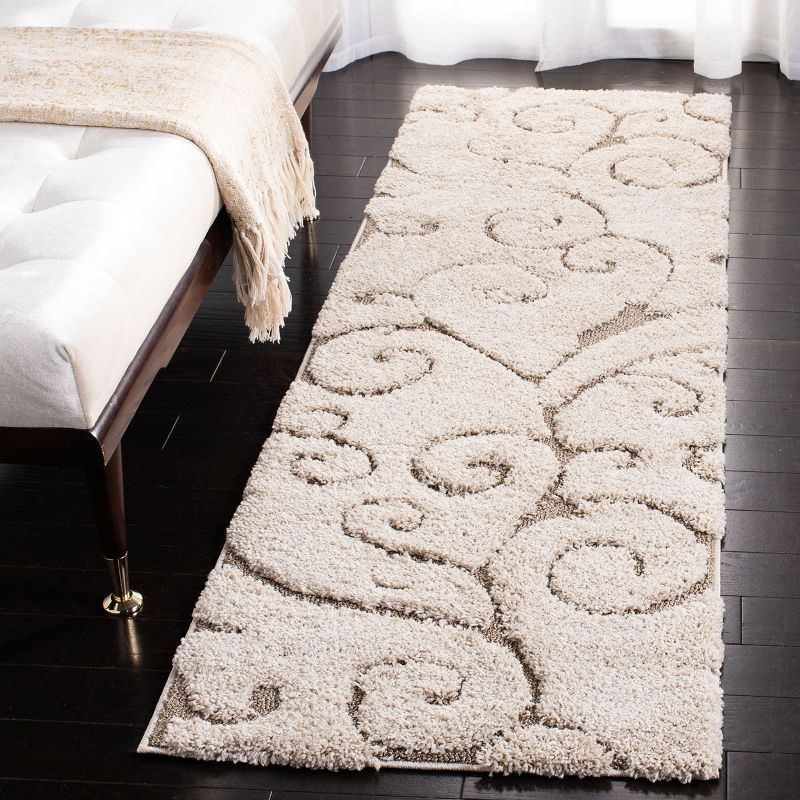 Florida Shag SG455 Power Loomed Indoor Runner Rug - Cream/Beige - 2'3"x7' - Safavieh.