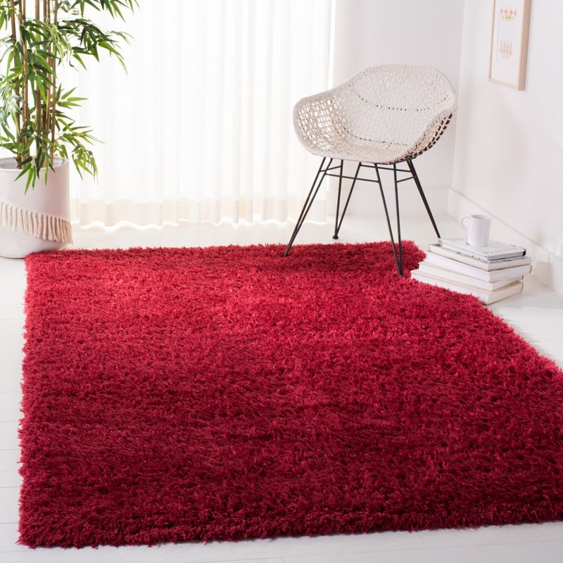 Madrid Shag 200 MDG256 Power Loomed Indoor Area Rug - Red - 4'x6' - Safavieh