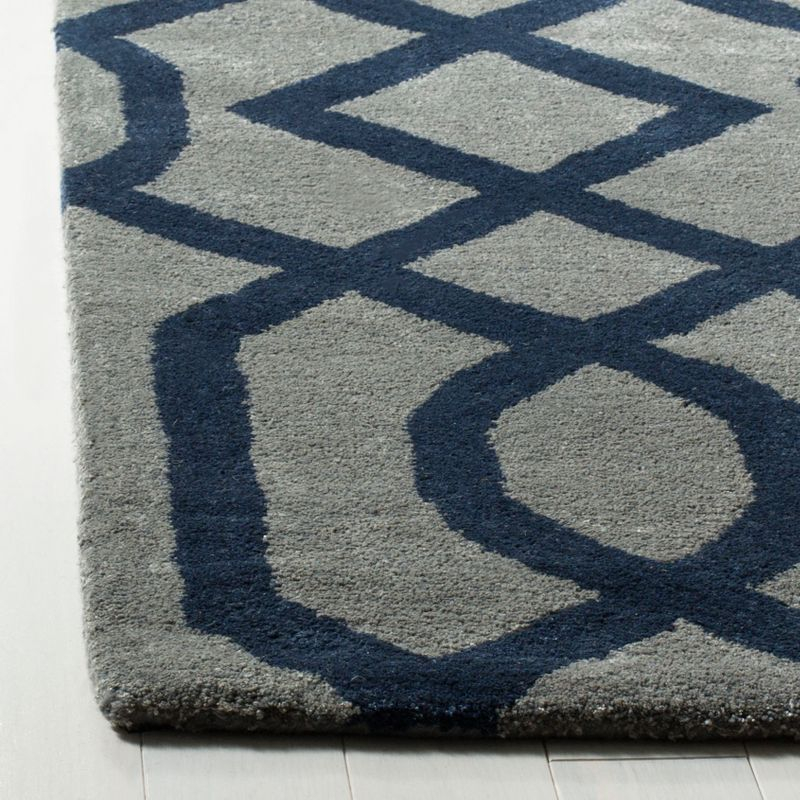 Soho SOH411 Hand Tufted Area Rug - Grey/Dark Blue - 3'6"x5'6" - Safavieh.