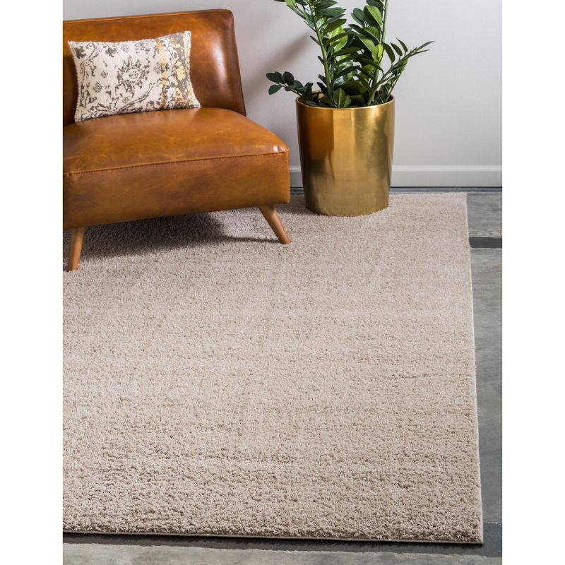 Unique Loom 4' 1 x 6' 1 Taupe Studio Solid Shag Sky Area Rug