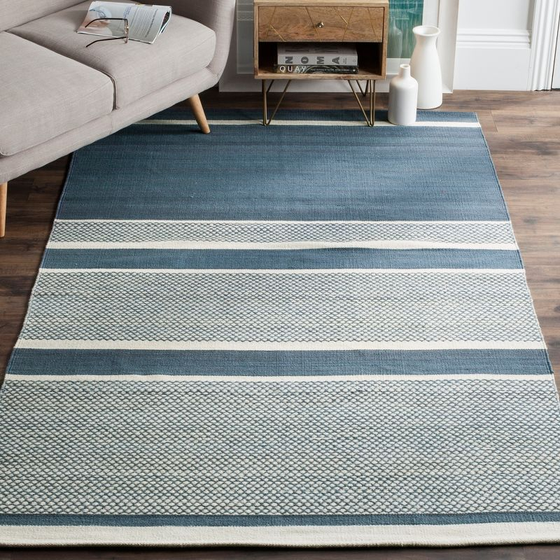 Kilim KLM952 Hand Woven Area Rug - Blue/Ivory - 5'x8' - Safavieh.