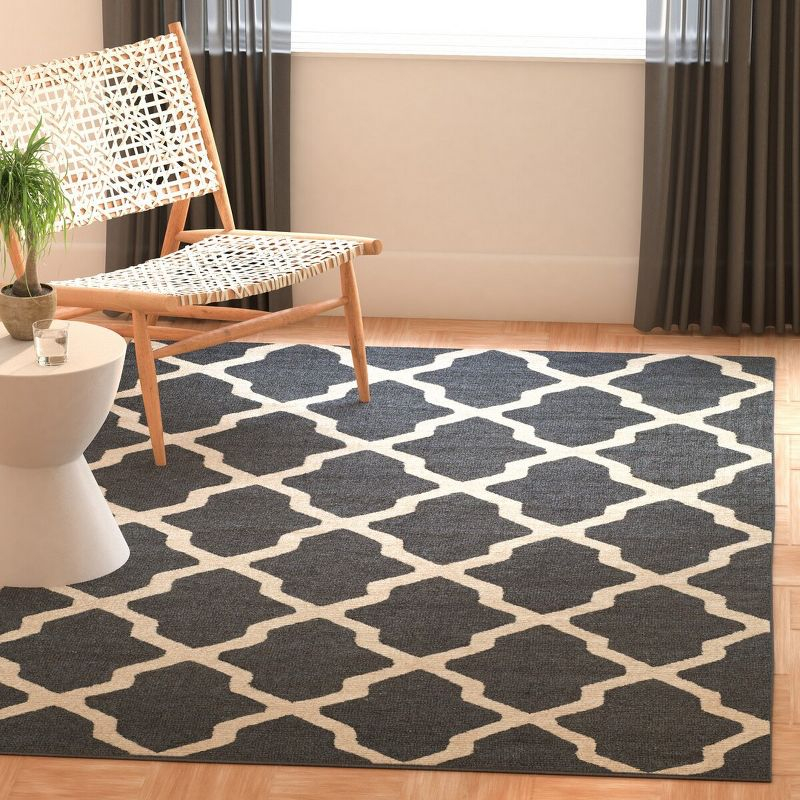 Cambridge CAM121 Hand Tufted Area Rug  - Safavieh