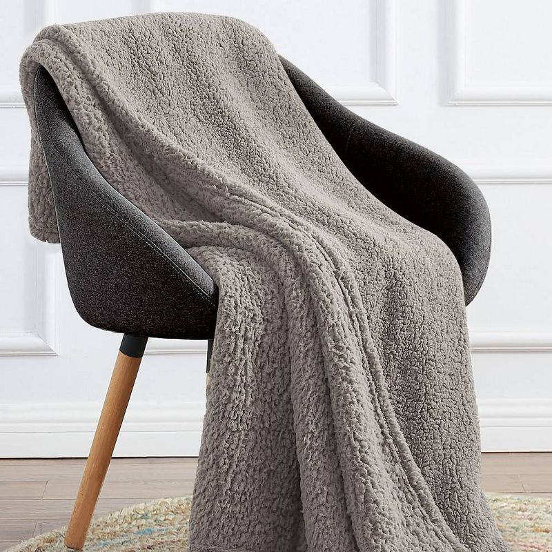 My World Cloud Faux Shearling Throw Blanket in Gray