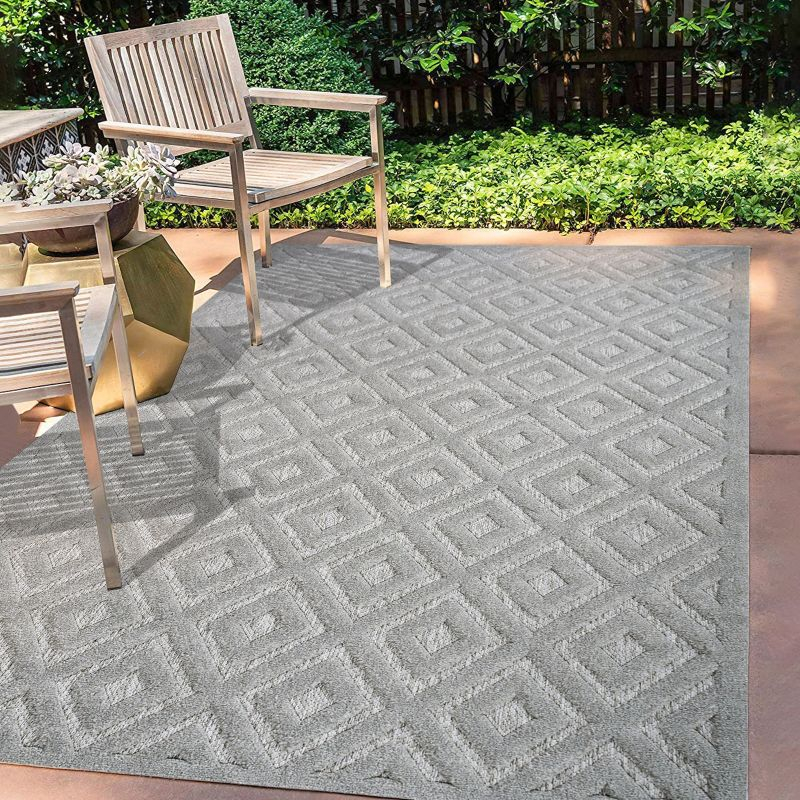 3'x5' Portmany Neutral Diamond Trellis Indoor/Outdoor Area Rug, Light Gray - JONATHAN Y