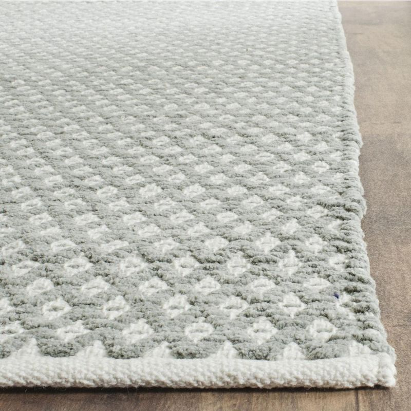 Boston BOS685 Power Loomed Area Rug - Grey - 8'x10' - Safavieh.