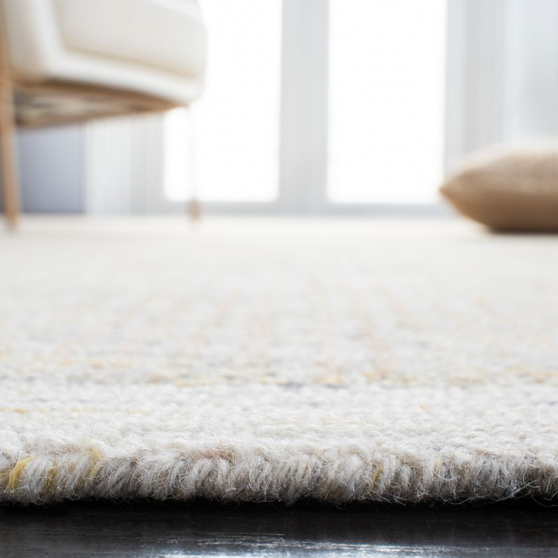 Metro MET151 Hand Tufted Indoor Area Rug - Ivory/Grey - 4'x6' - Safavieh