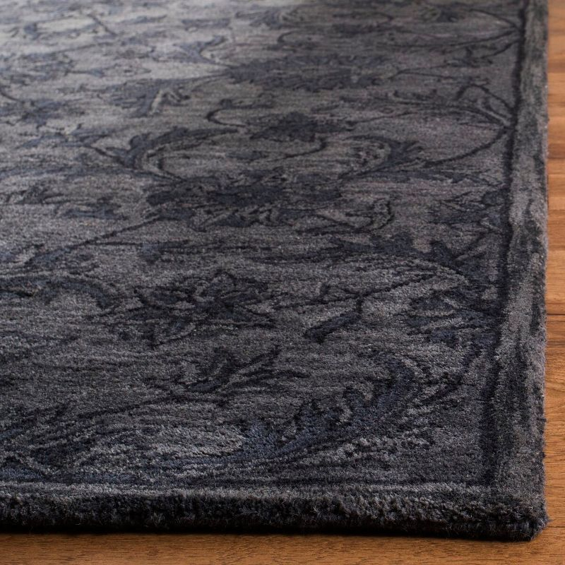 Antiquity AT824 Hand Tufted Indoor Area Rug - Grey/Multi - 5'x8' - Safavieh