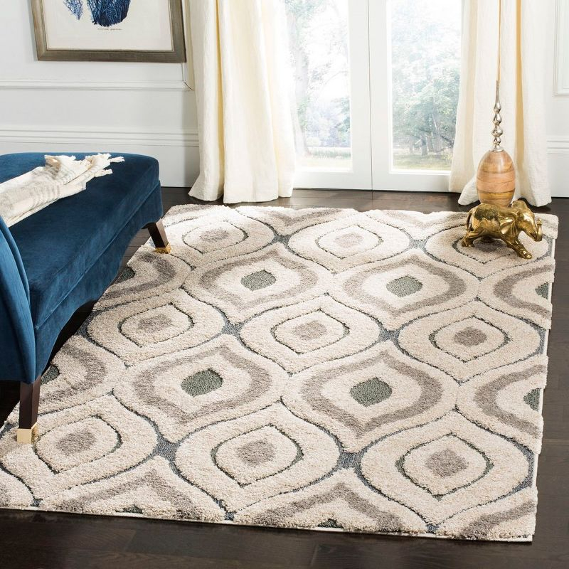 Florida Shag SG461 Power Loomed Indoor Accent Rug - Cream/Light Blue - 4'x6' - Safavieh