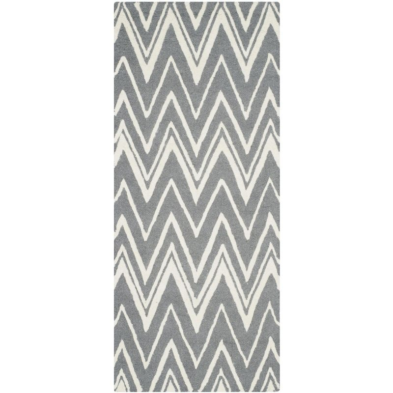 Cambridge CAM711 Tufted Indoor Runner Rug - Dark Grey/Ivory - 2'6"x6' - Safavieh