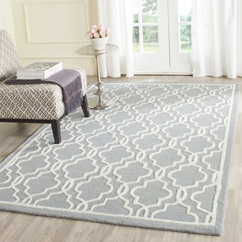 Cambridge CAM131 Tufted Indoor Accent Rug - Silver/Ivory - 3'x5' - Safavieh