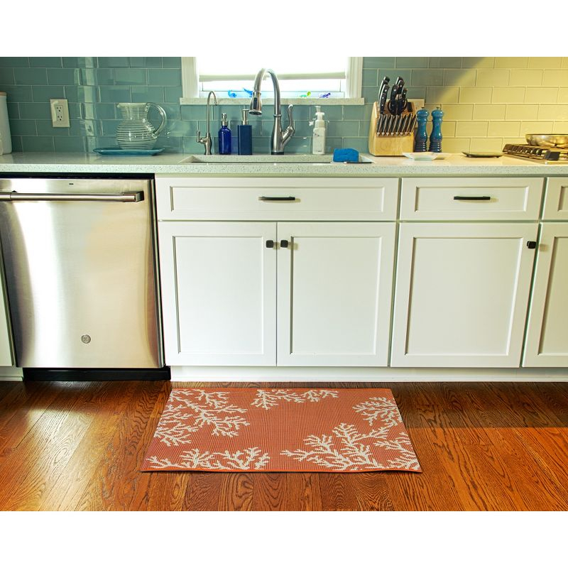 Liora Manne Esencia Coral Edge Indoor/Outdoor Mat Sunset 2' x 2'10"