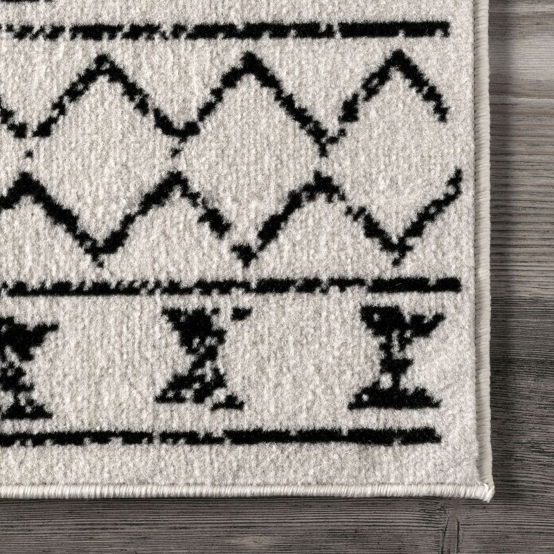 Nuloom 5x8 Noa Triabl Moroccan Indoor Area Rug, Black, Bohemian Design, Stain Resistant, BedroomLiving Room, Kitchen,