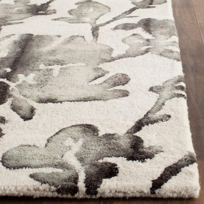Dip Dye DDY716 Hand Tufted Runner Rug - Ivory/Charcoal - 2'3"x10' - Safavieh.
