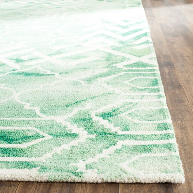 Dip Dye DDY678 Hand Tufted Area Rug - Green/Ivory - 5'x8' - Safavieh.