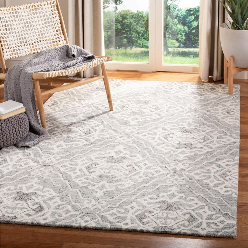 Micro-Loop MLP905 Hand Tufted Area Rug - Grey/Ivory - 4'x6' - Safavieh.