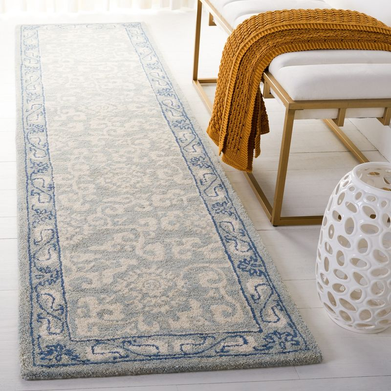 Antiquity AT860 Hand Tufted Indoor Runner Rug - Light Blue/Ivory - 2'3"x9' - Safavieh
