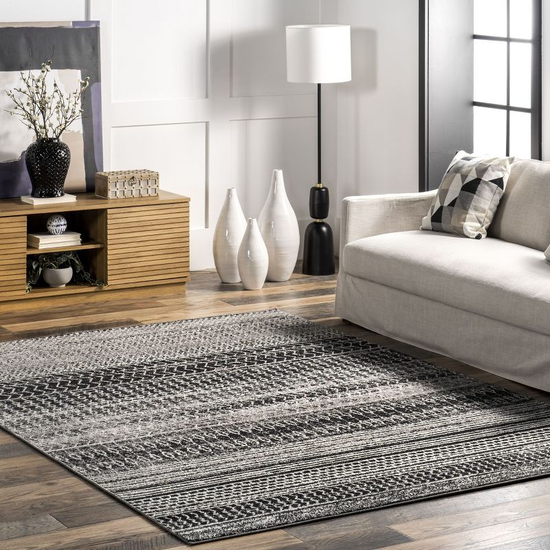 Nuloom Nova Striped 5x7 Indoor Area Rug for Living Room Bedroom Dining Room Kitchen, Dark Grey/Ivory