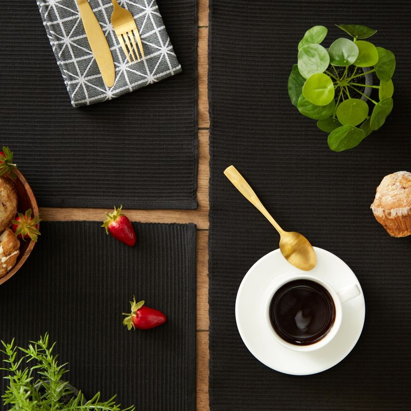 Design Imports Black Ribbed Placemat Set/6