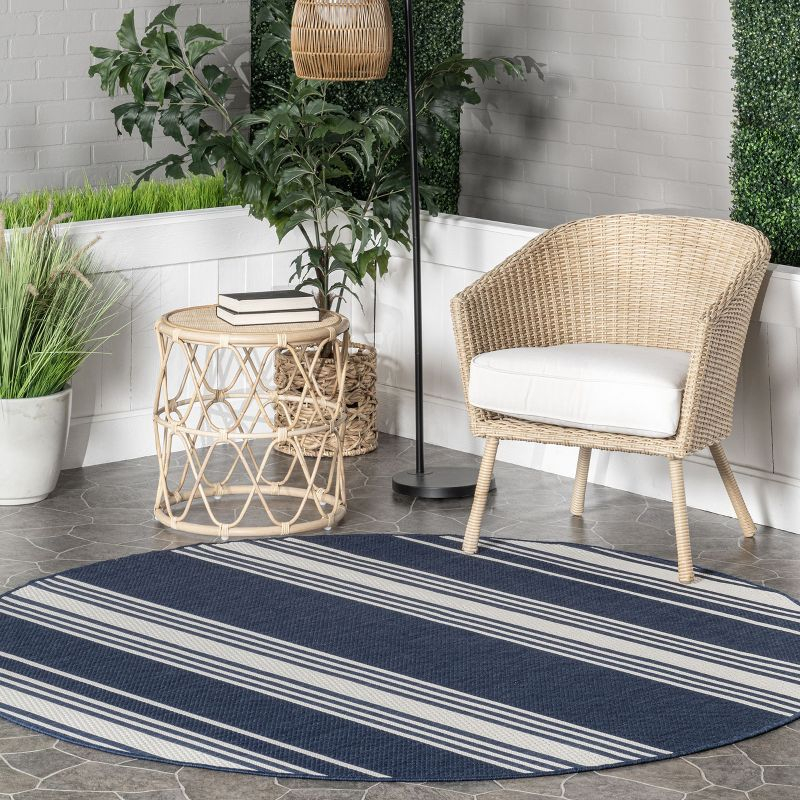 Nuloom Romy Striped Indoor/Outdoor Area Rug, Round 6' 7", Navy