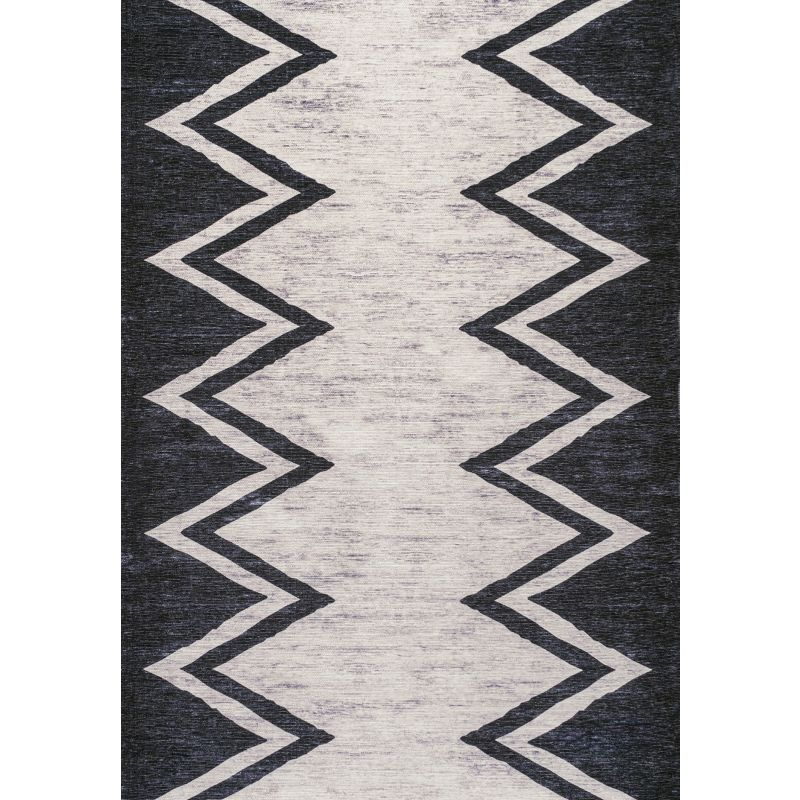 3' x 5' Siksak Modern Chevron Border Machine-Washable Area Rug, Ivory/Black - JONATHAN Y