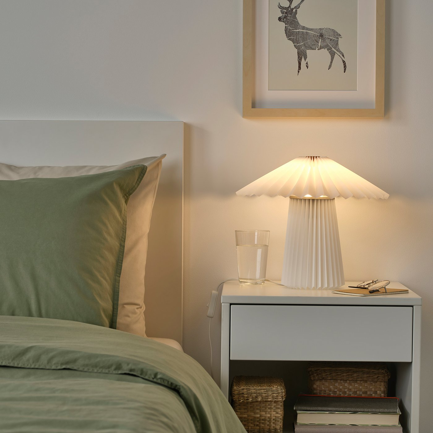 KUDDLAVA Table lamp - pleated white 11 "