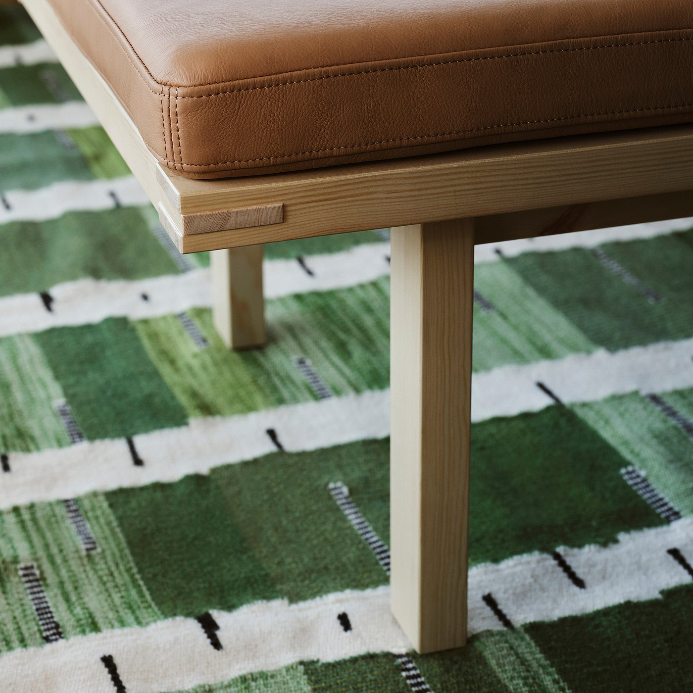 STOCKHOLM 2025 Rug, flatwoven - green/white/black handwoven 5 ' 7 "x7 ' 10 "