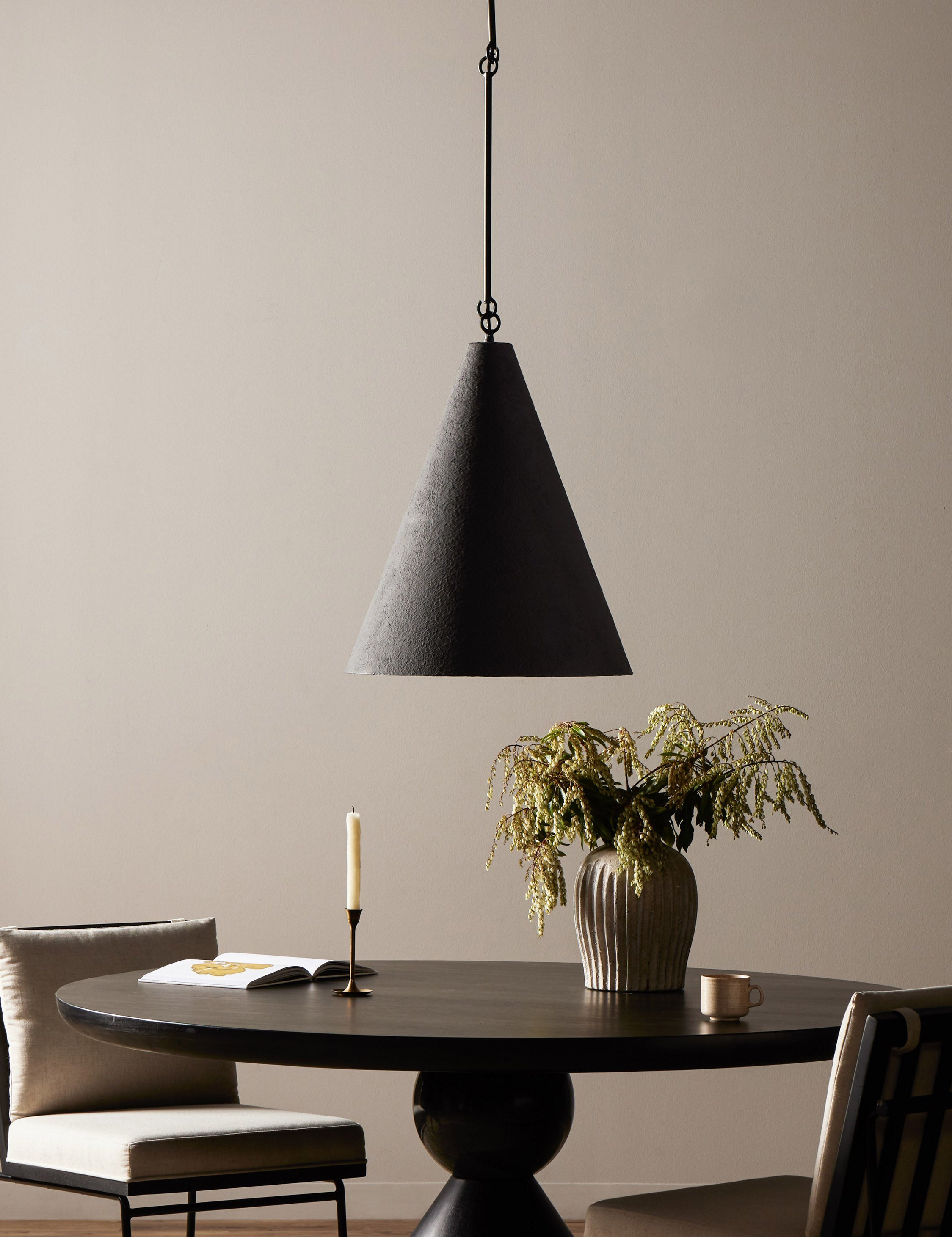 Ashwin Pendant Light - Black / 12"Dia