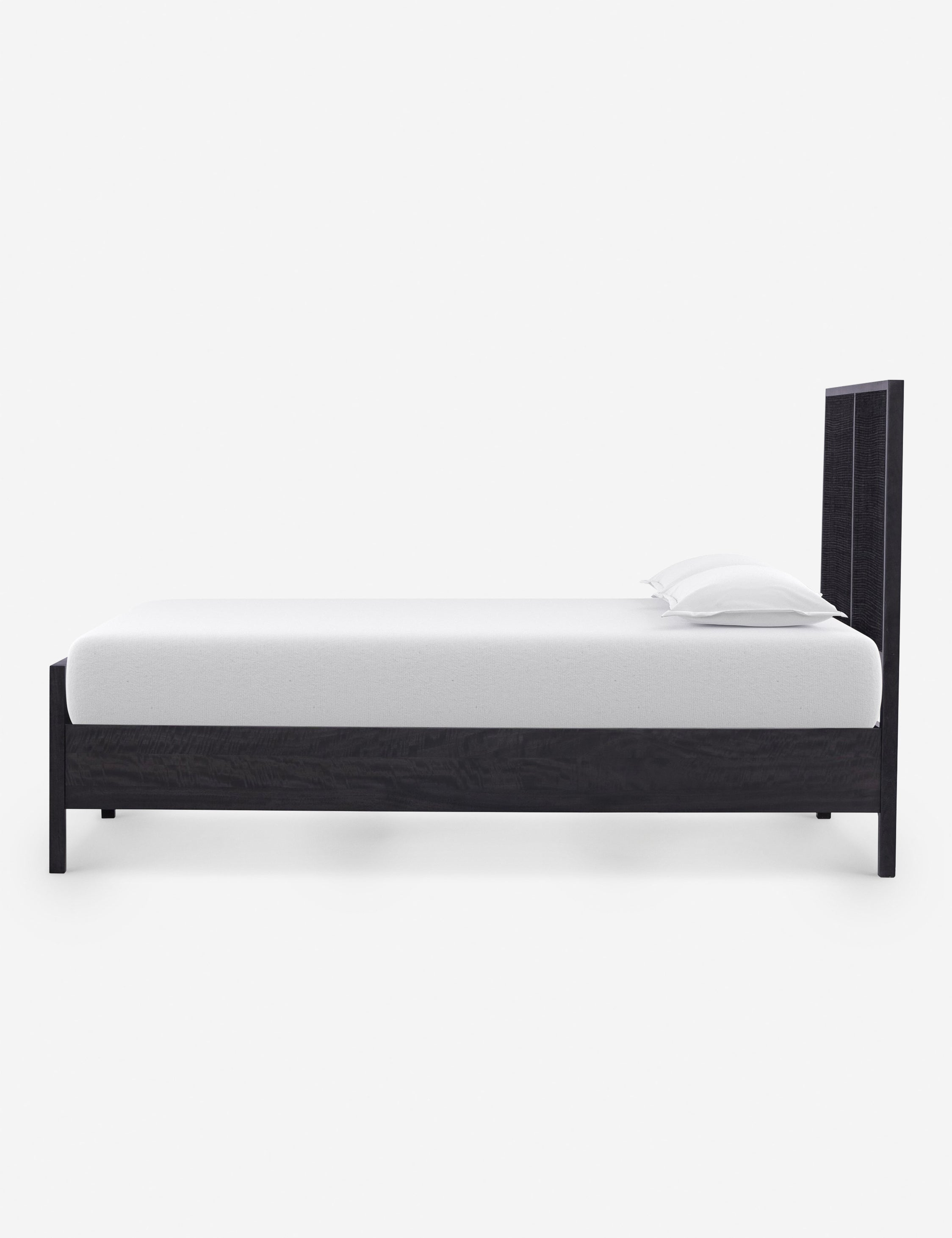 Hannah Platform Bed - Black and Black / Twin