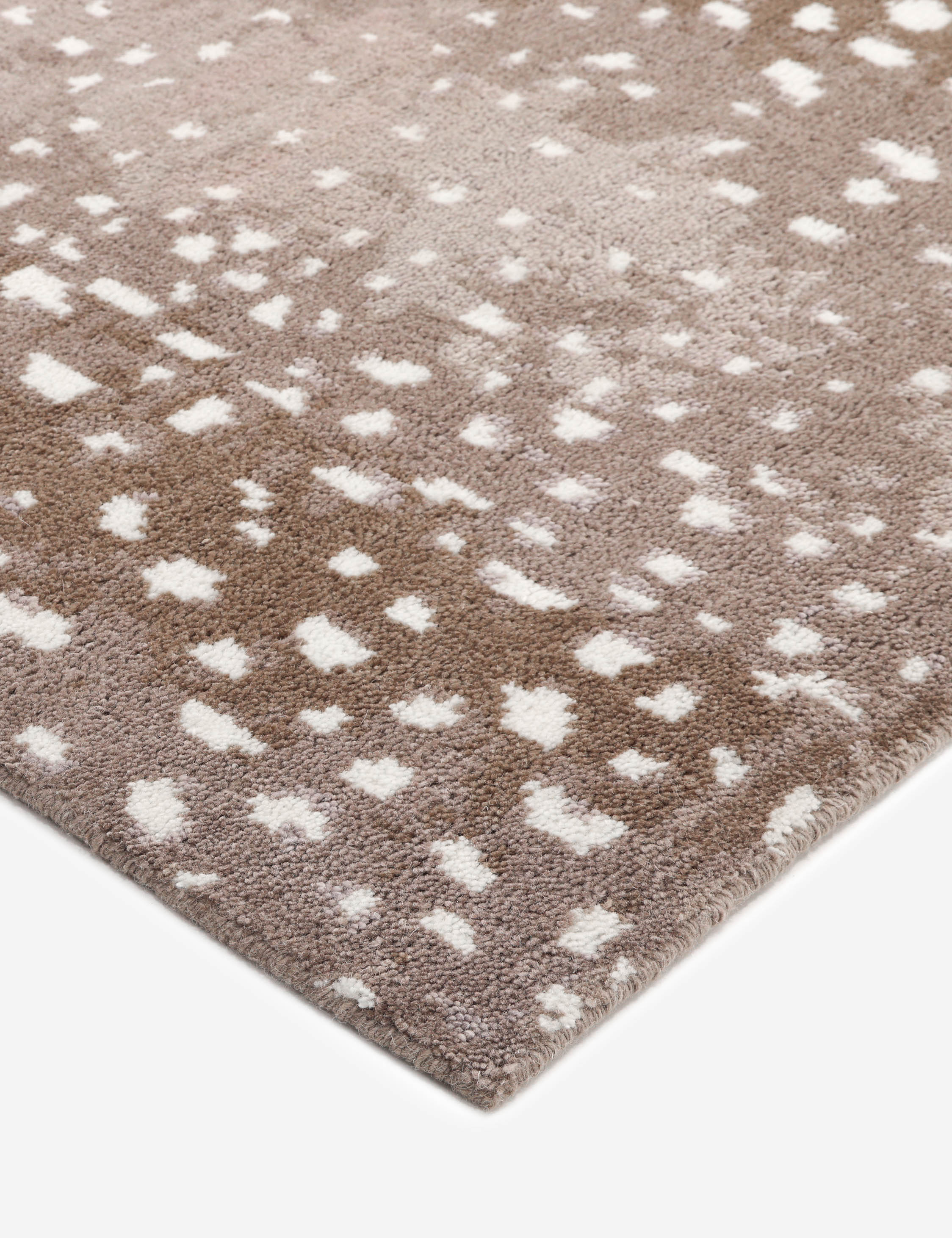Esmarie Hand-Knotted Wool Rug - Sand / 10' x 14'