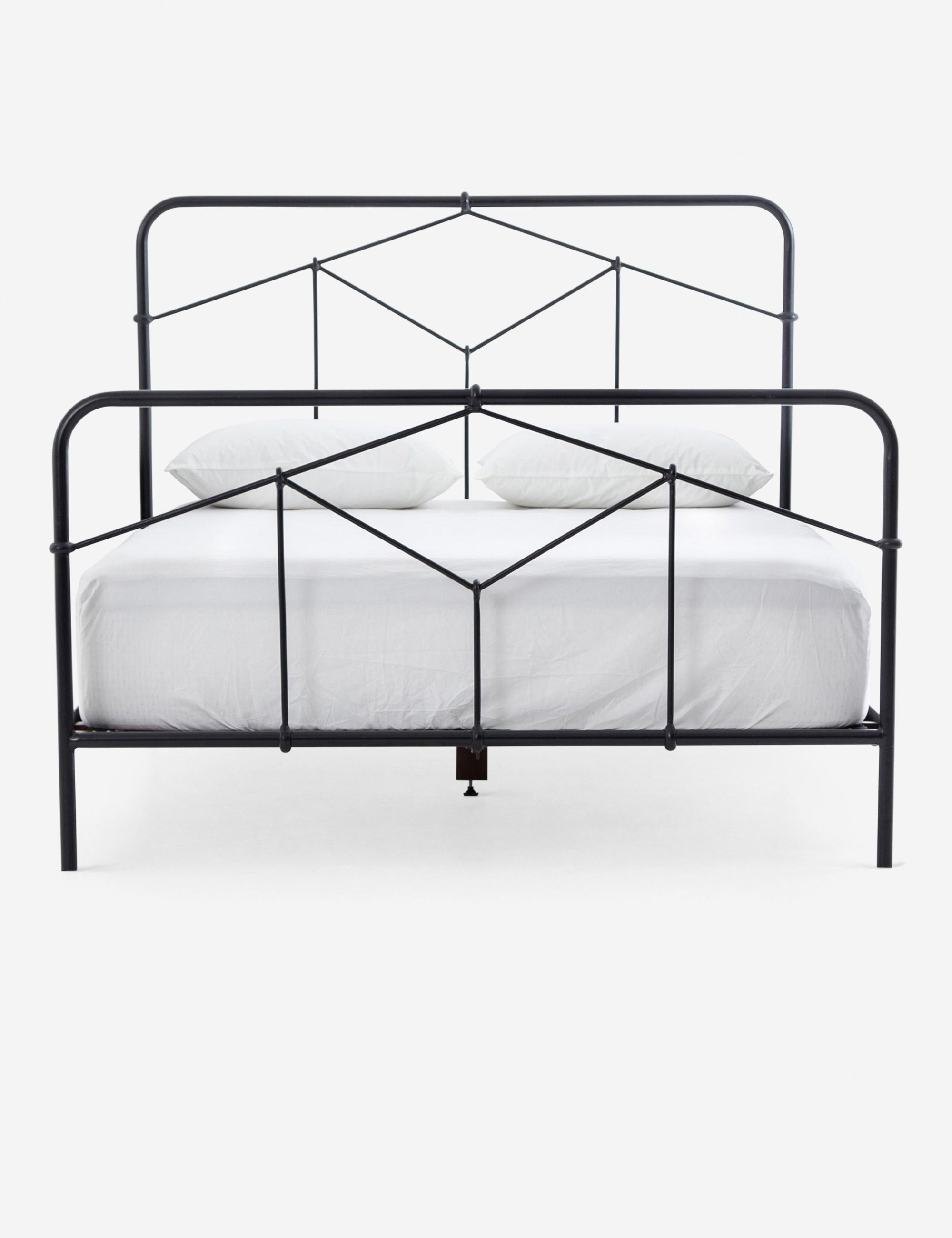 Maddie Bed - Black / King
