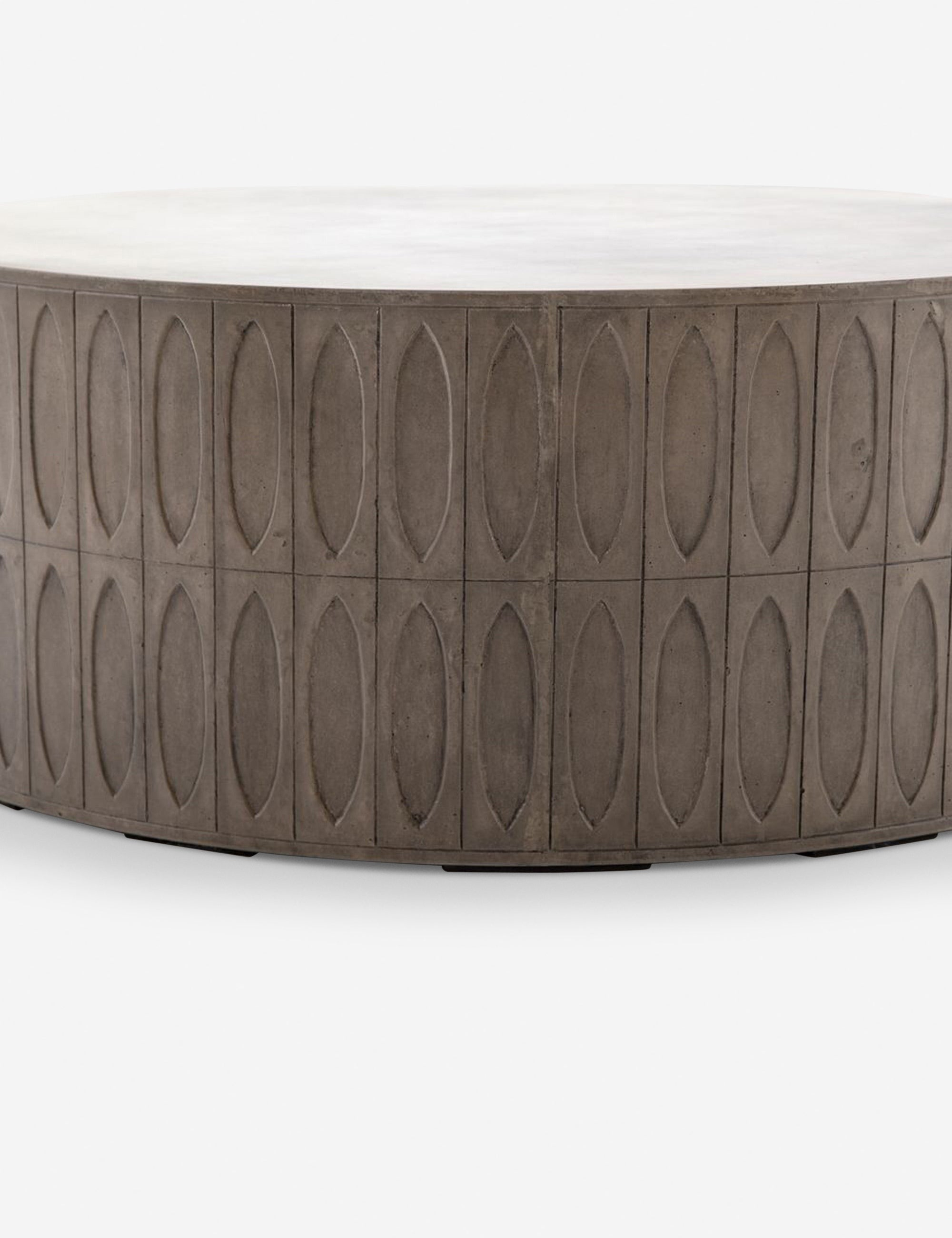 Mal Indoor / Outdoor Round Coffee Table