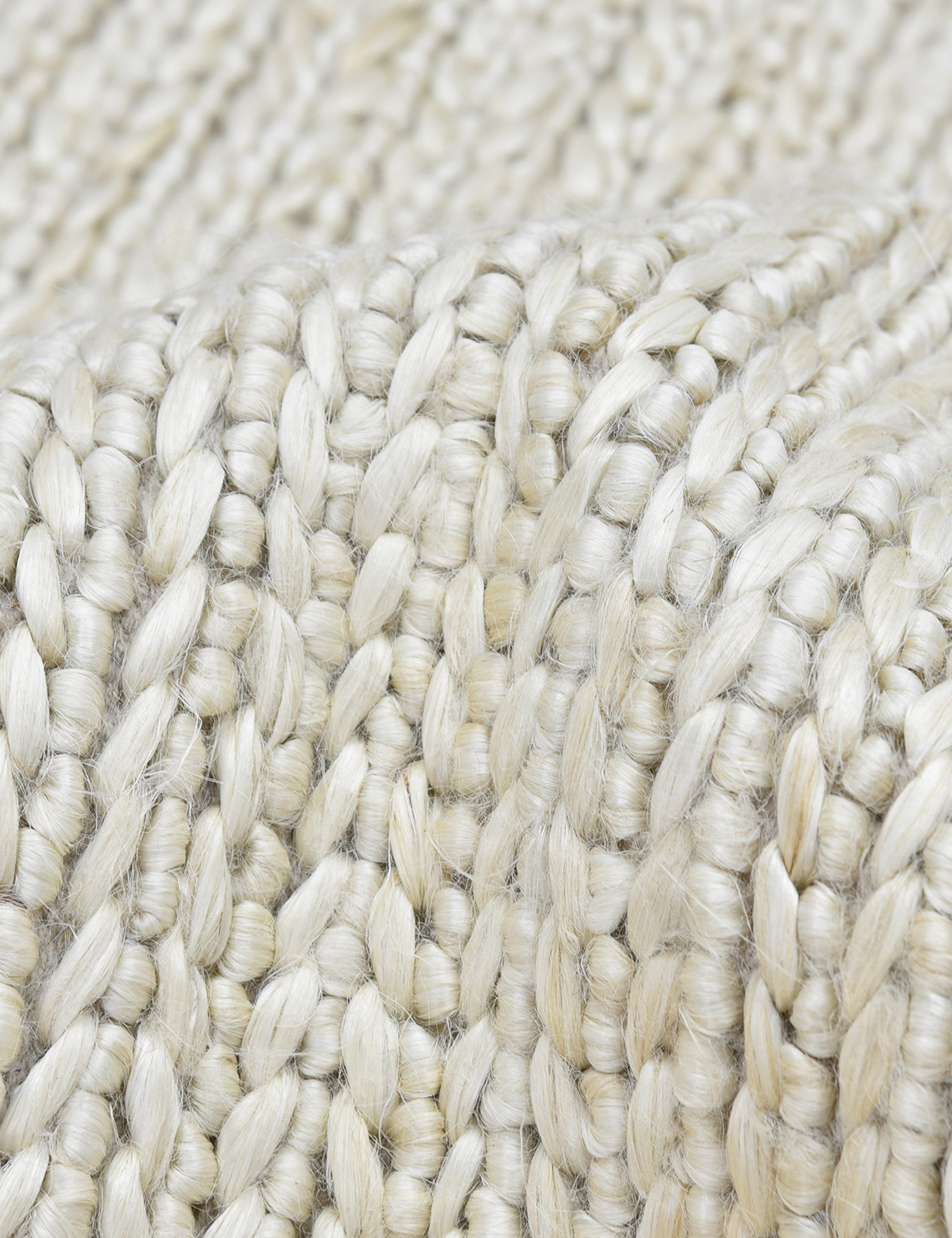 Hedda Hand-Knotted Jute Rug - Beige / 2' x 3'