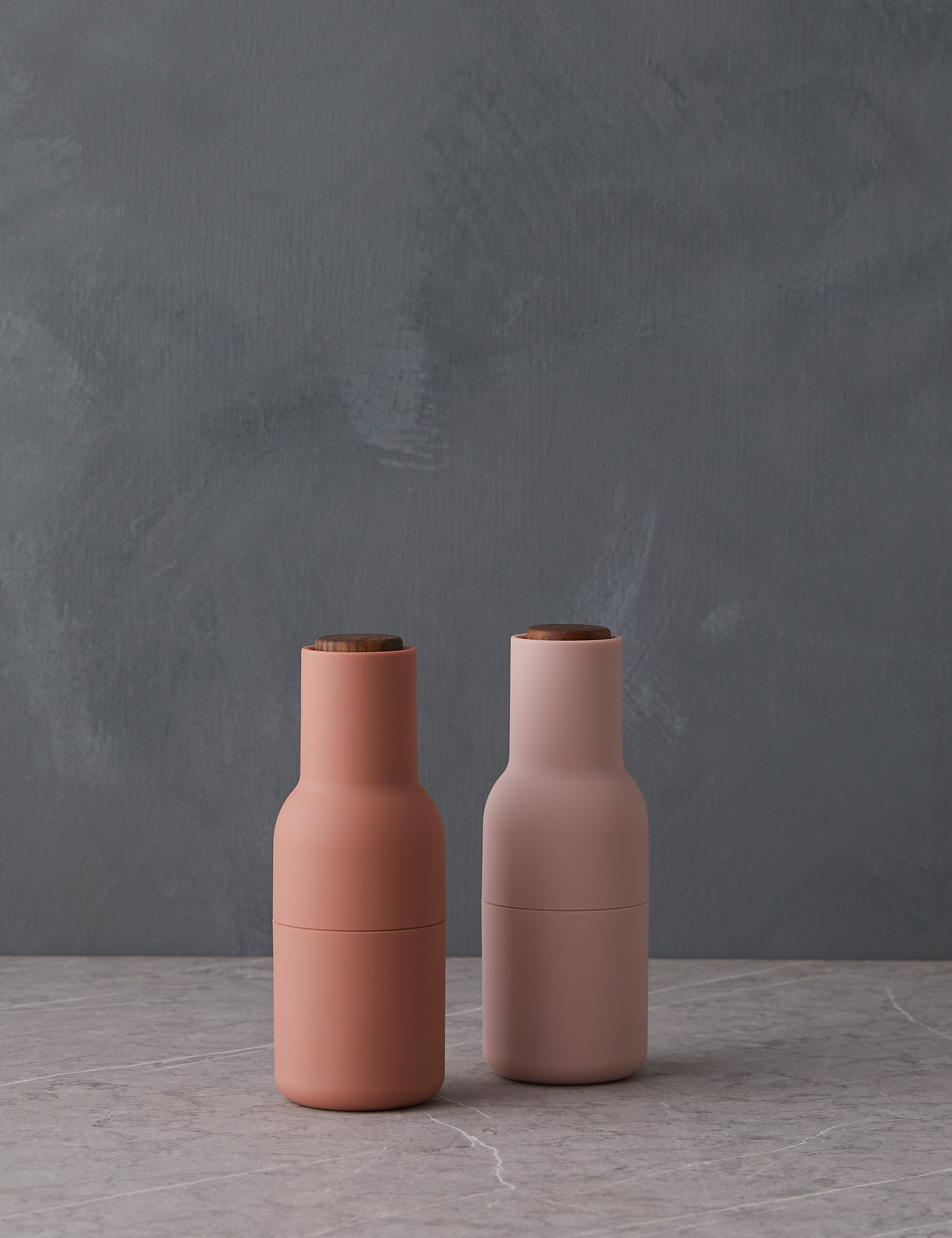 Salt and Pepper Bottle Grinders (Set of 2) - Nude
