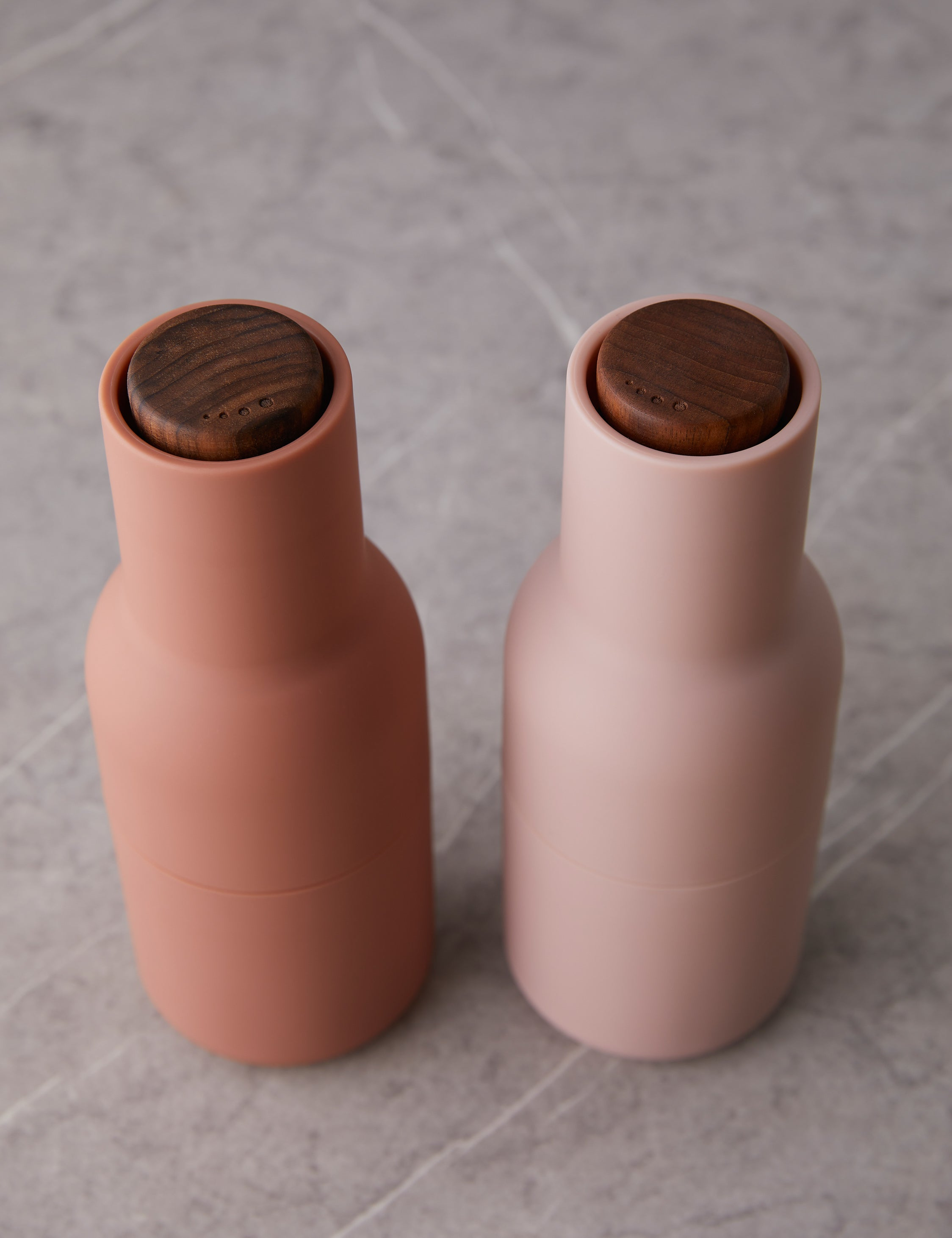 Salt and Pepper Bottle Grinders (Set of 2) - Nude