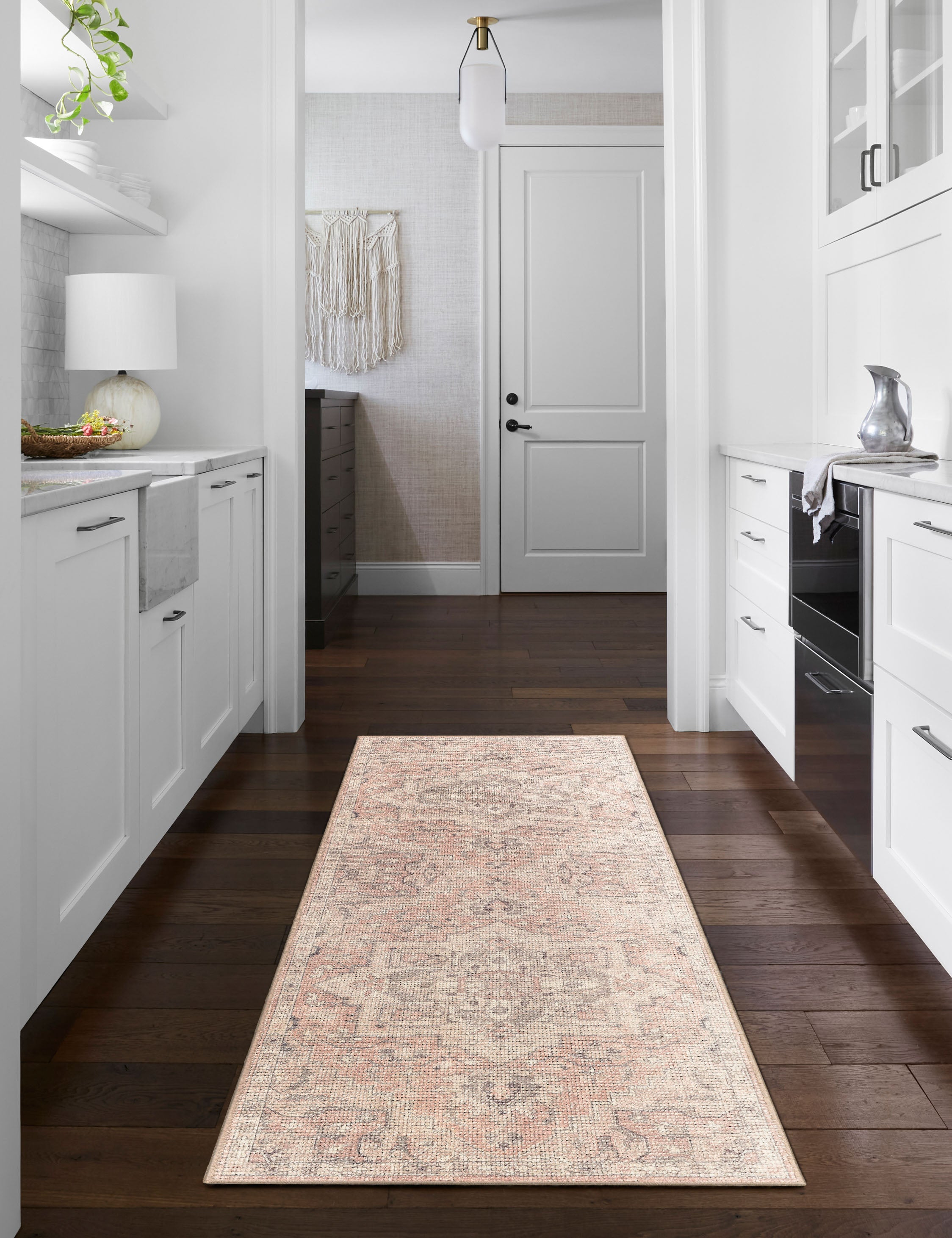 Elle Rug by Becki Owens x Surya - Pink / 3'11" x 5'7"