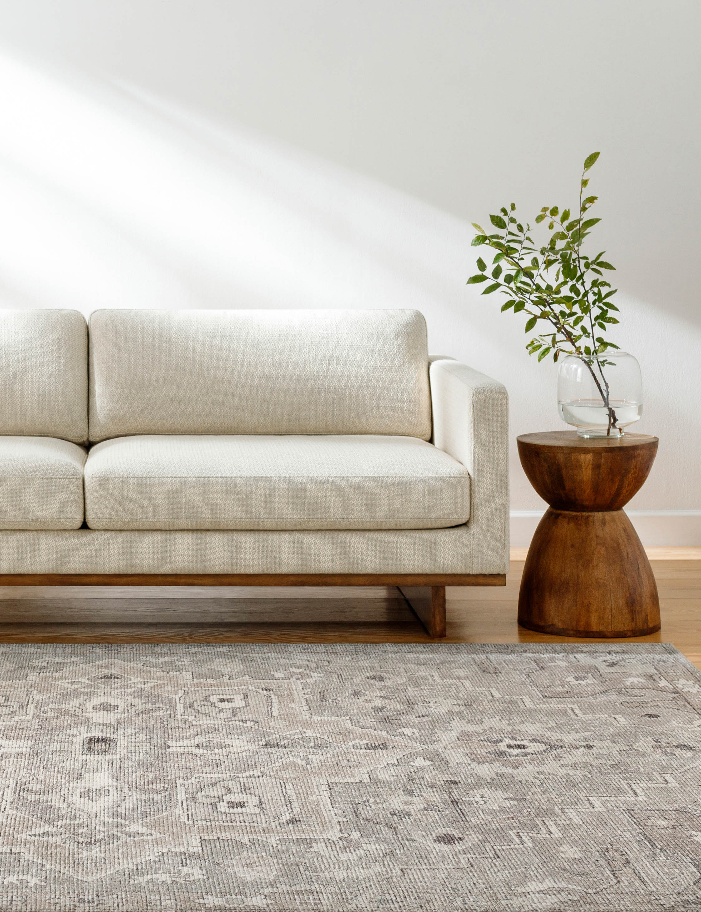 Elle Rug by Becki Owens x Surya - Gray / 2'2" x 3'9"
