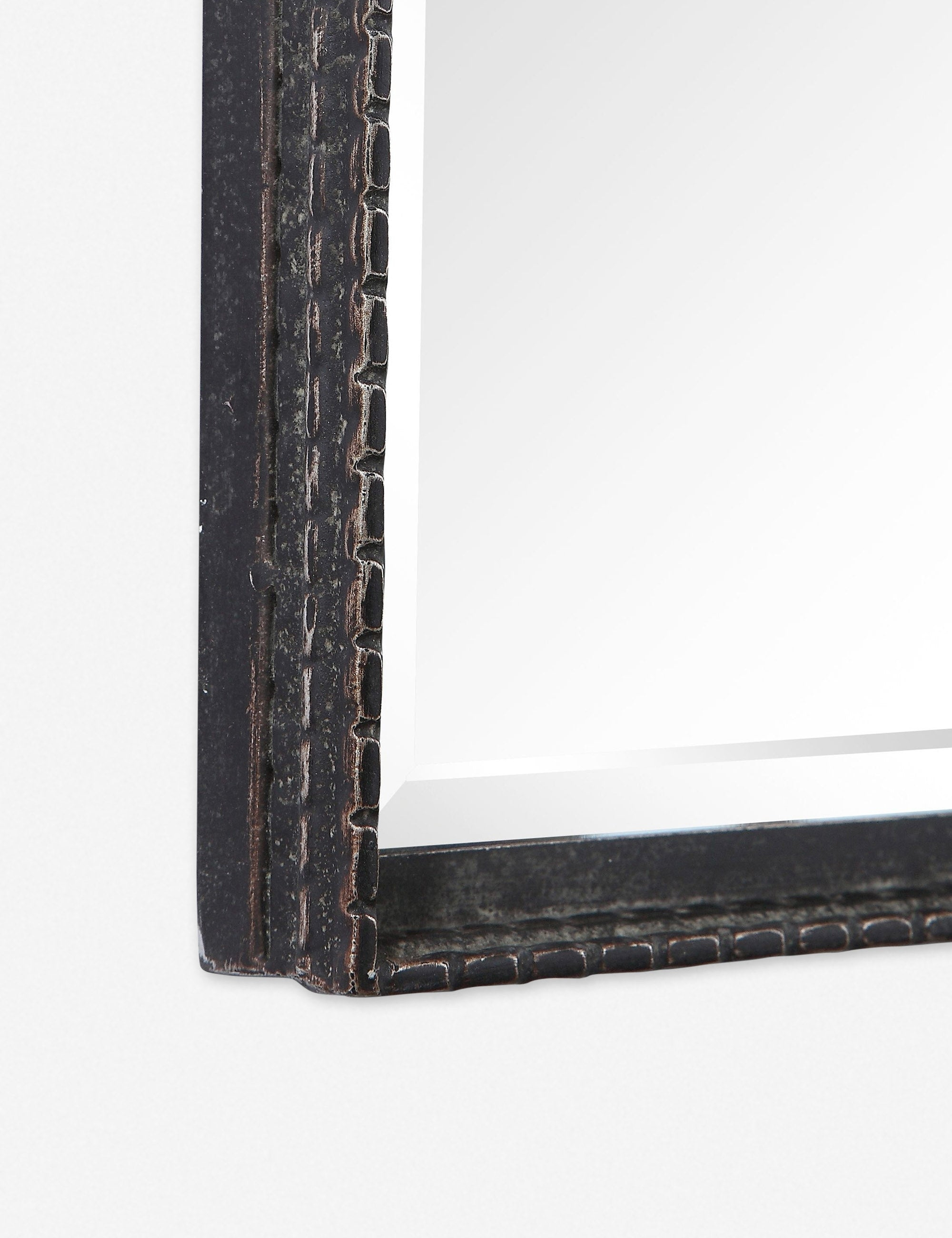 Zuzela Mirror