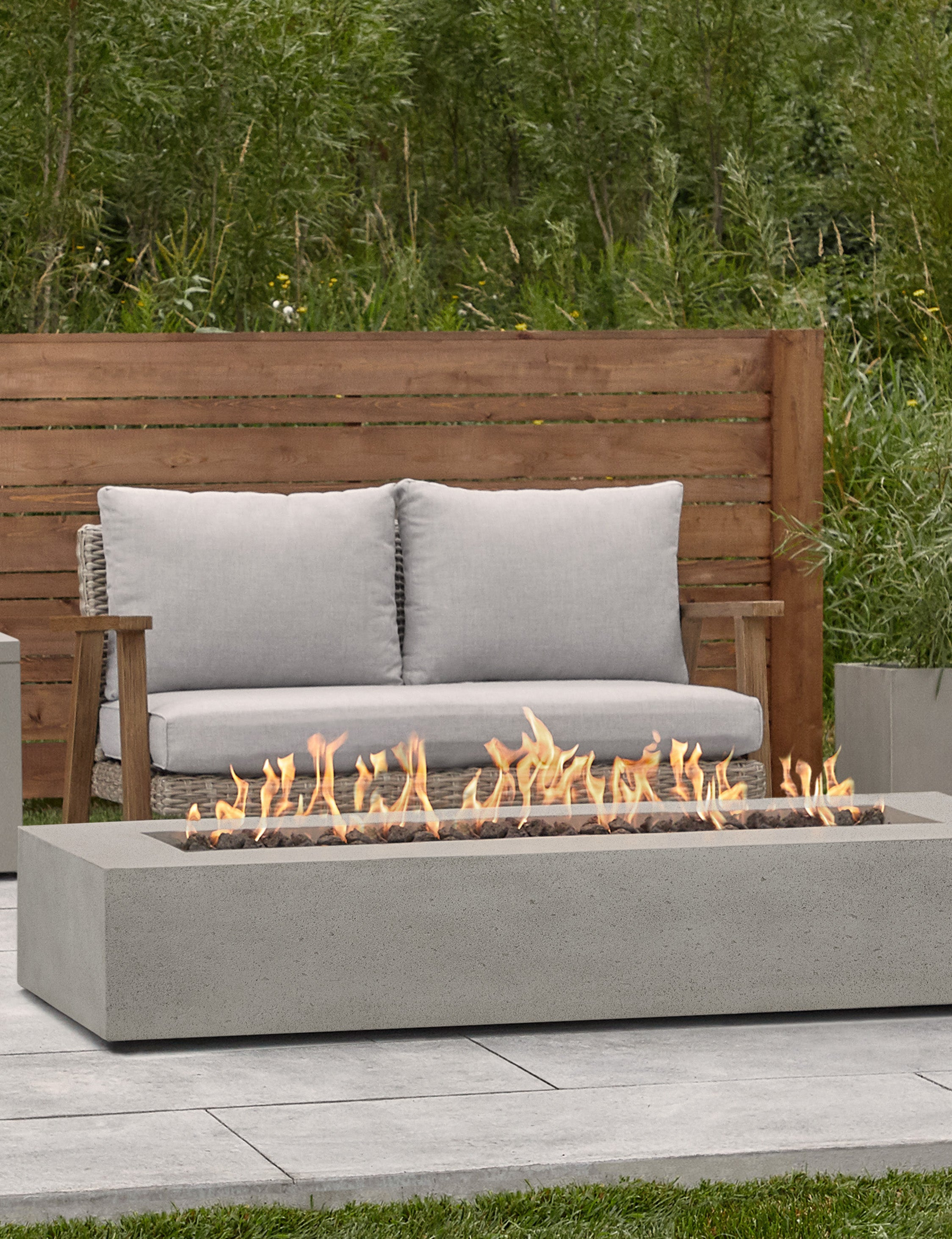 Magnus Fire Table - Flint / Long Rectangle