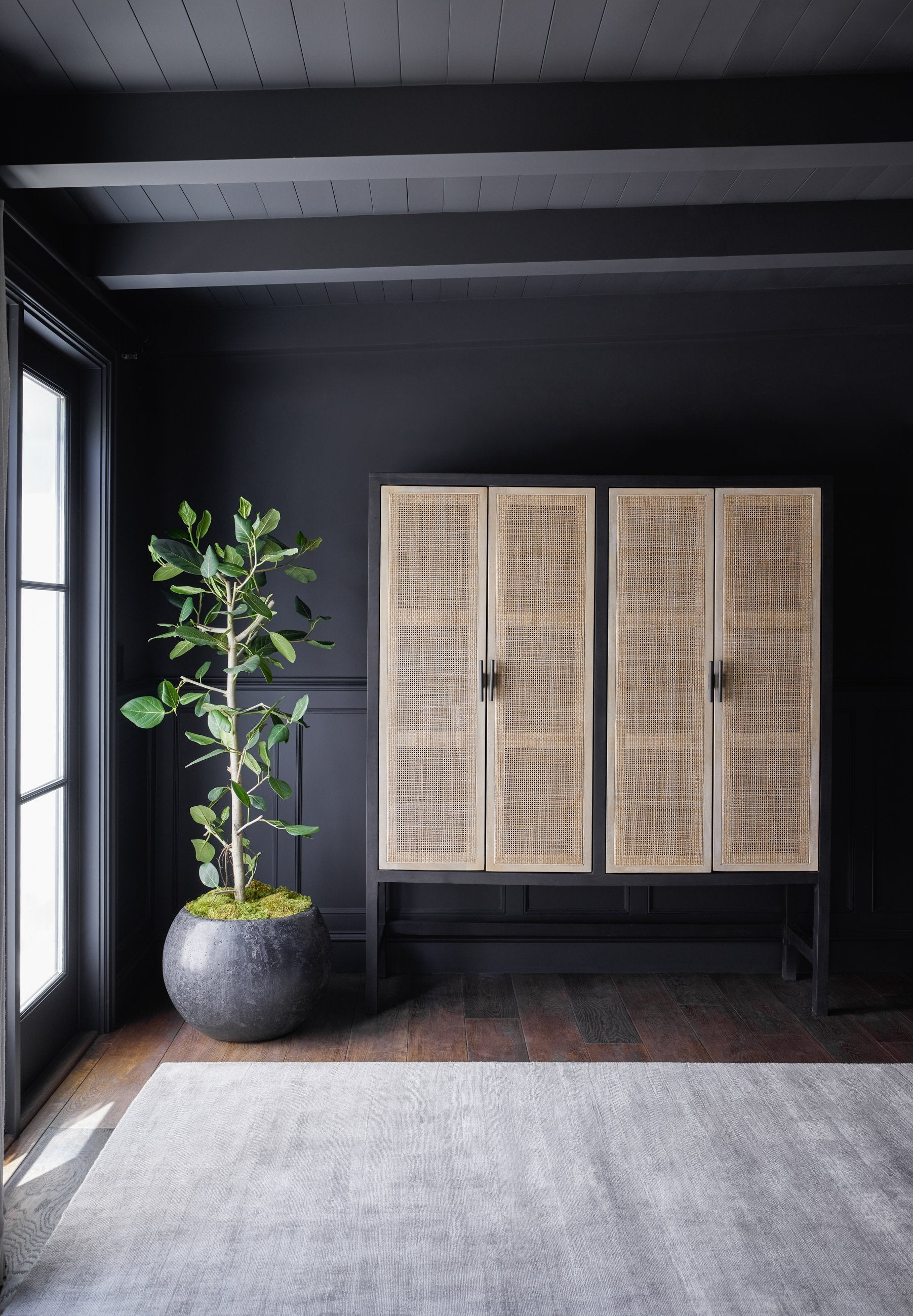 Hannah Cabinet - Black and Natural