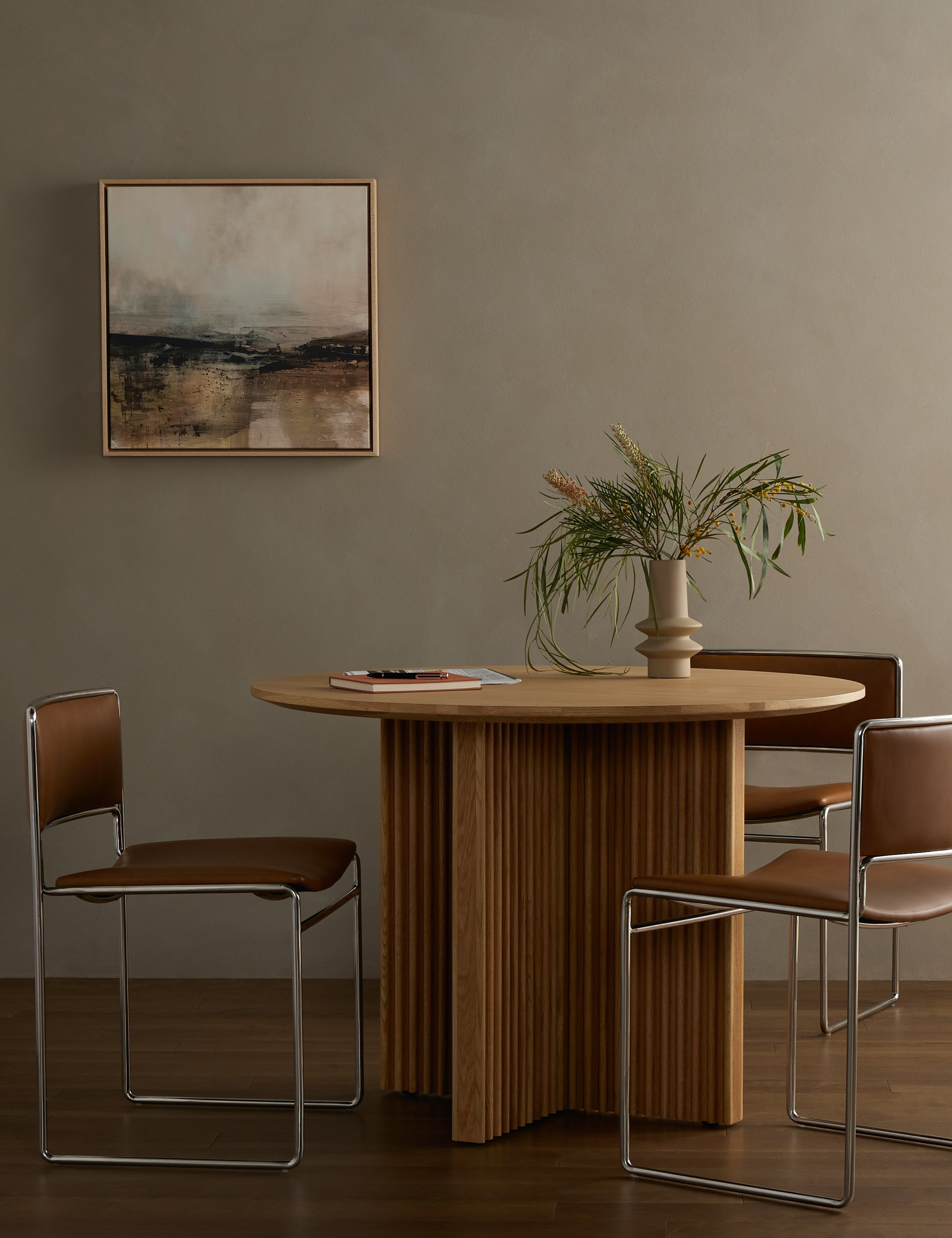 Sekani Round Dining Table - Oak