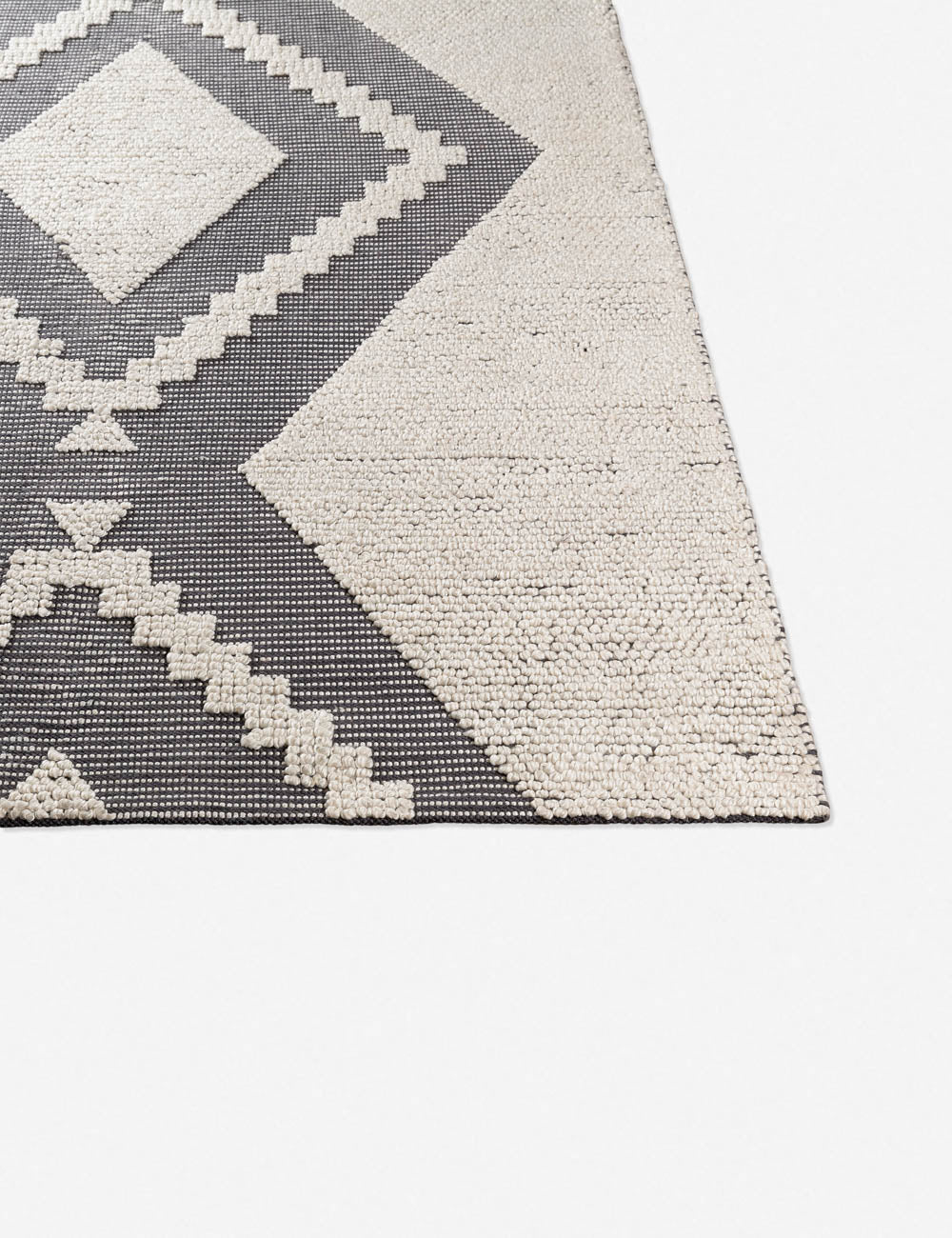 Jimena Indoor / Outdoor Rug - 2'6" x 8'