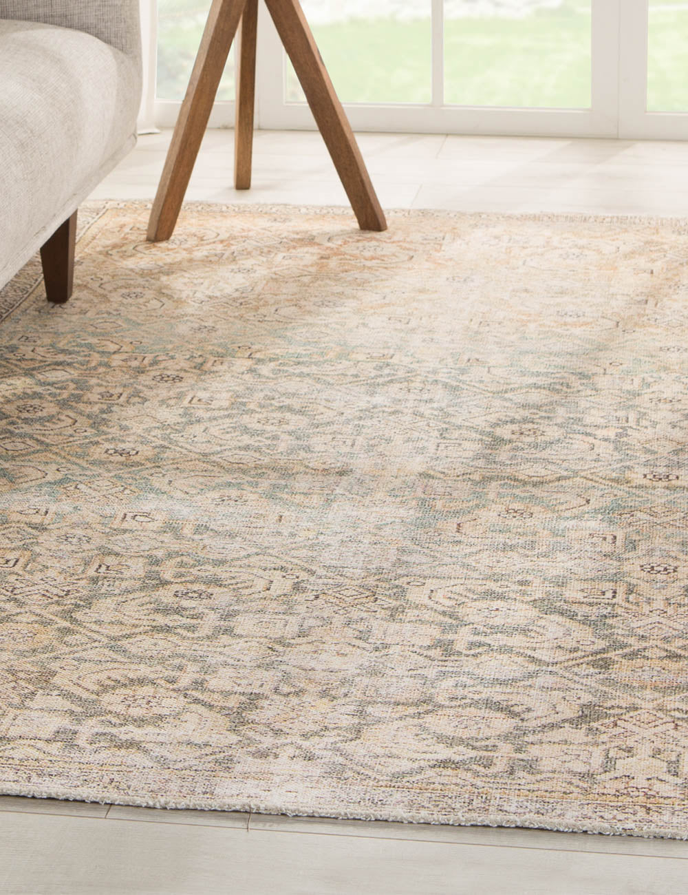 Phedora Rug - 7'10" x 9'10"