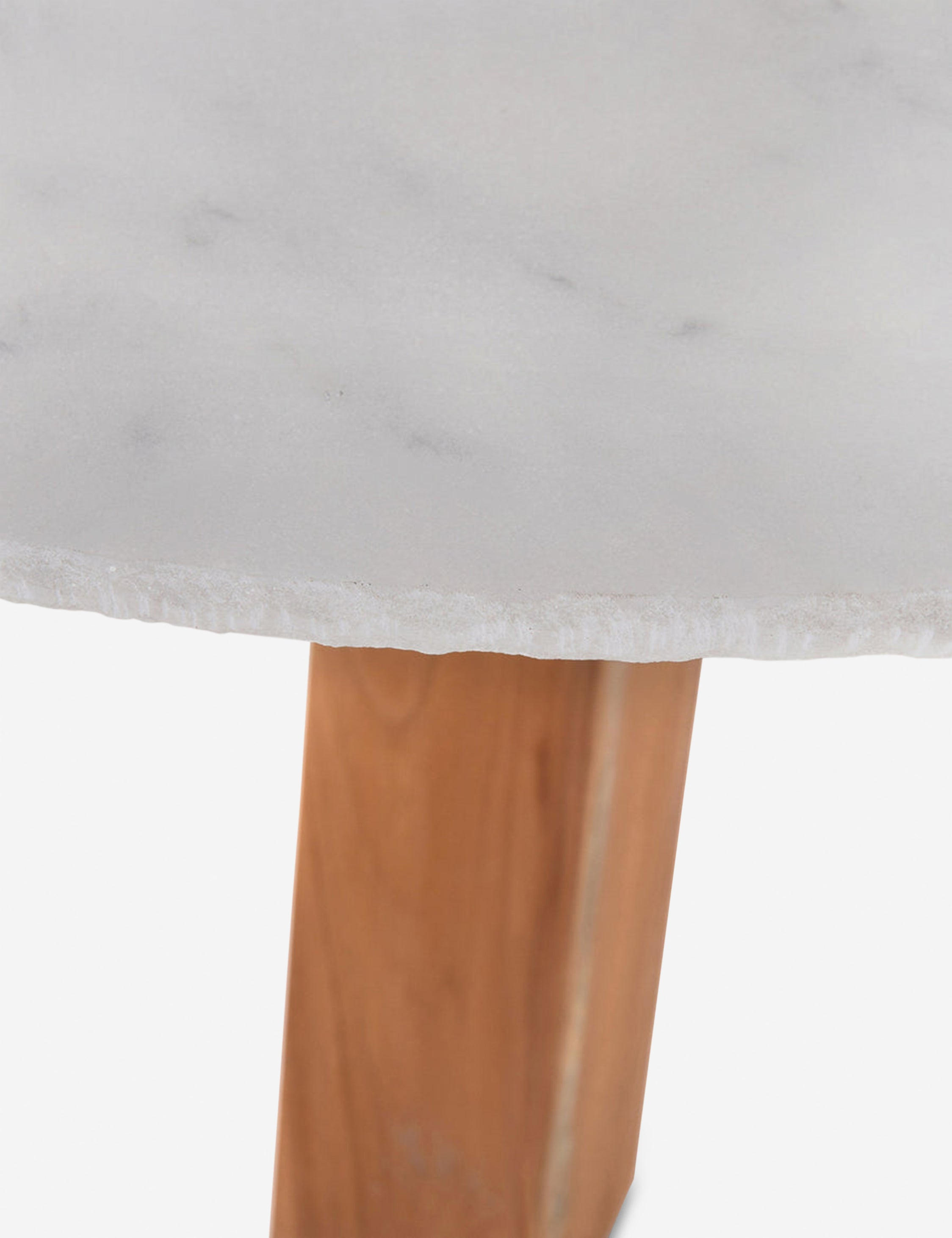 Catanzaro Indoor / Outdoor Round Dining Table