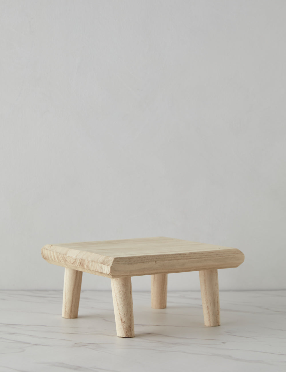 Ewing Pedestal