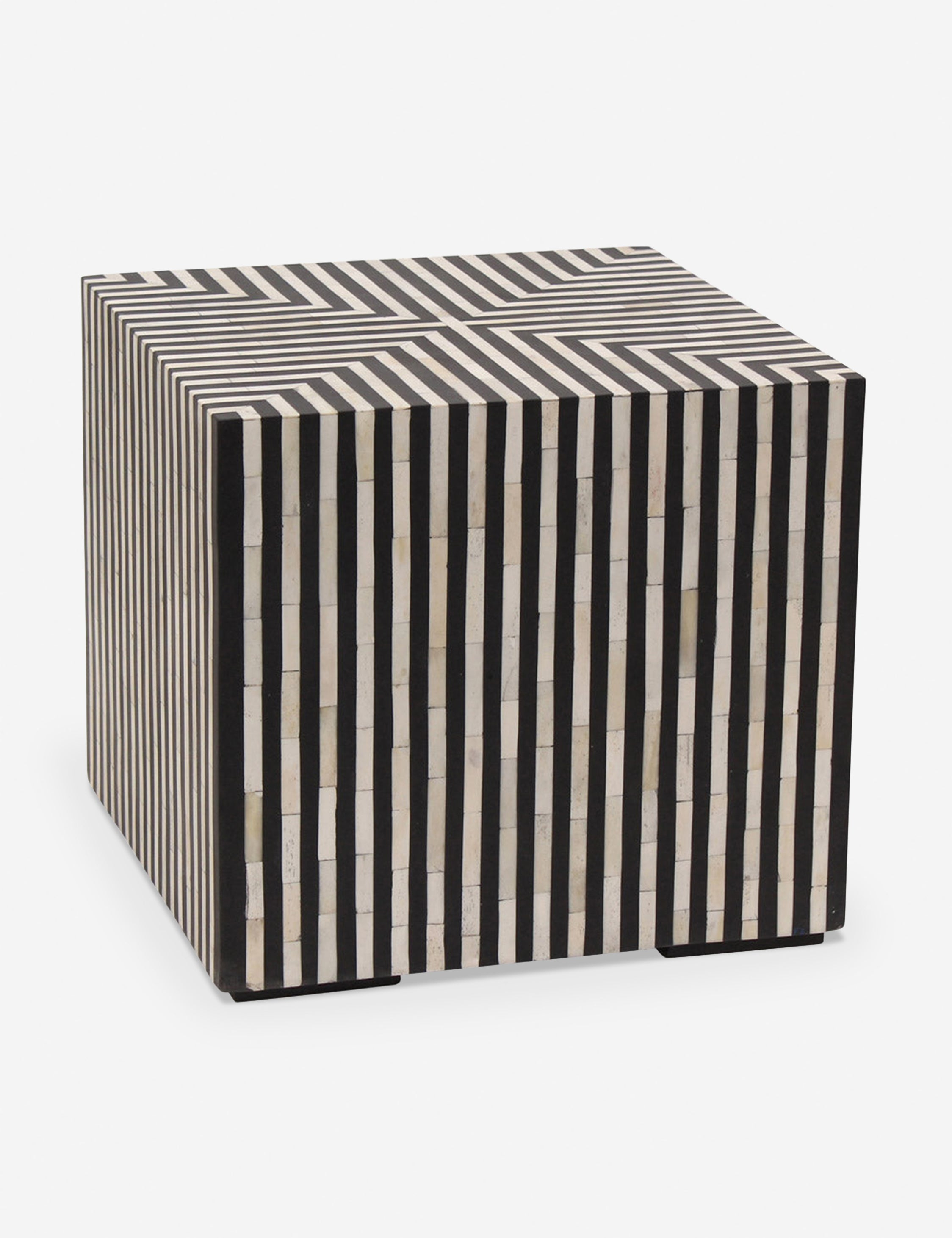 Trendyl Side Table - Black/White
